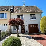 Belle Maison 4 Chambres Pour 8 Personnes